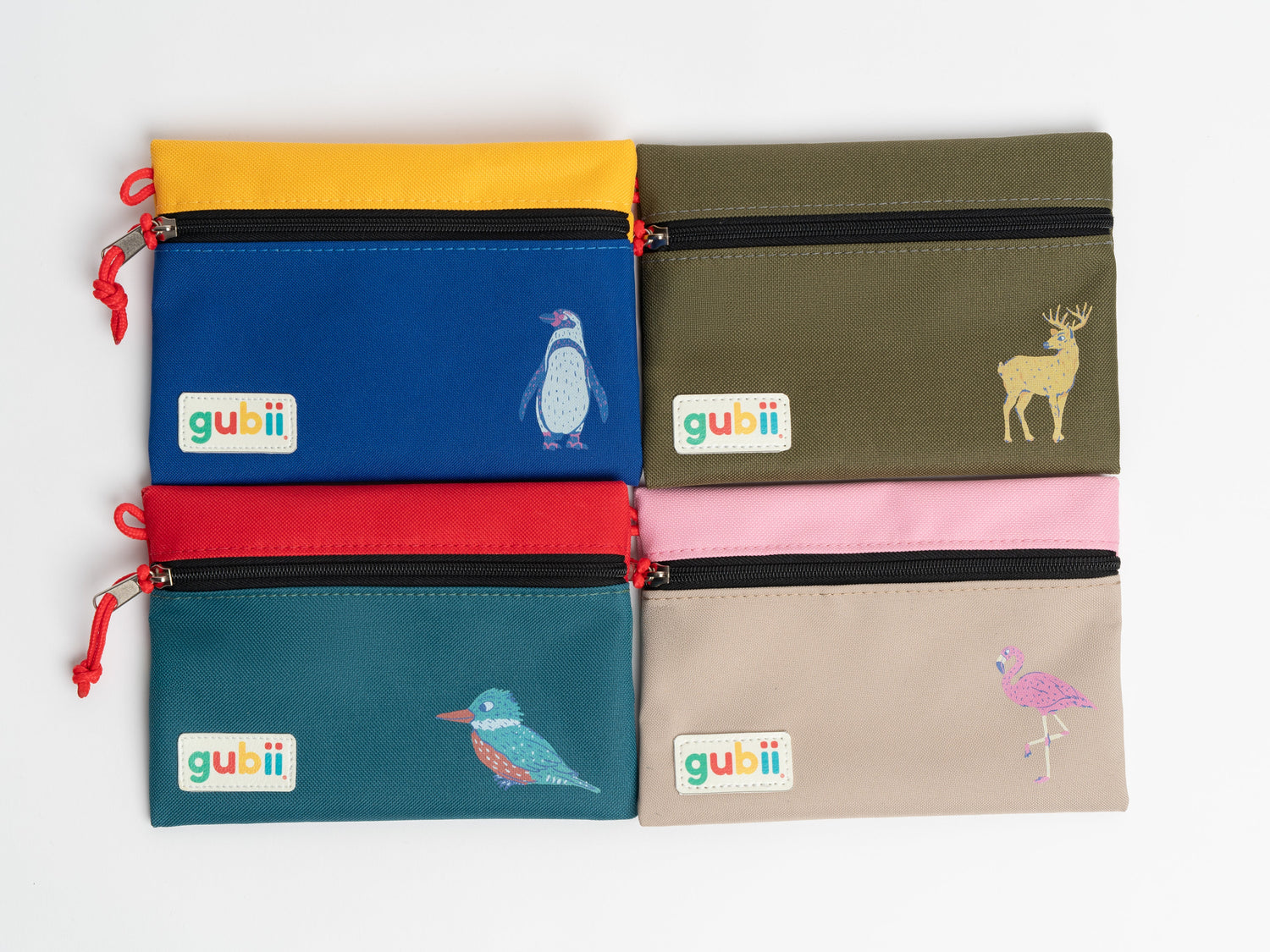 Estuches Pequeños Salvajes